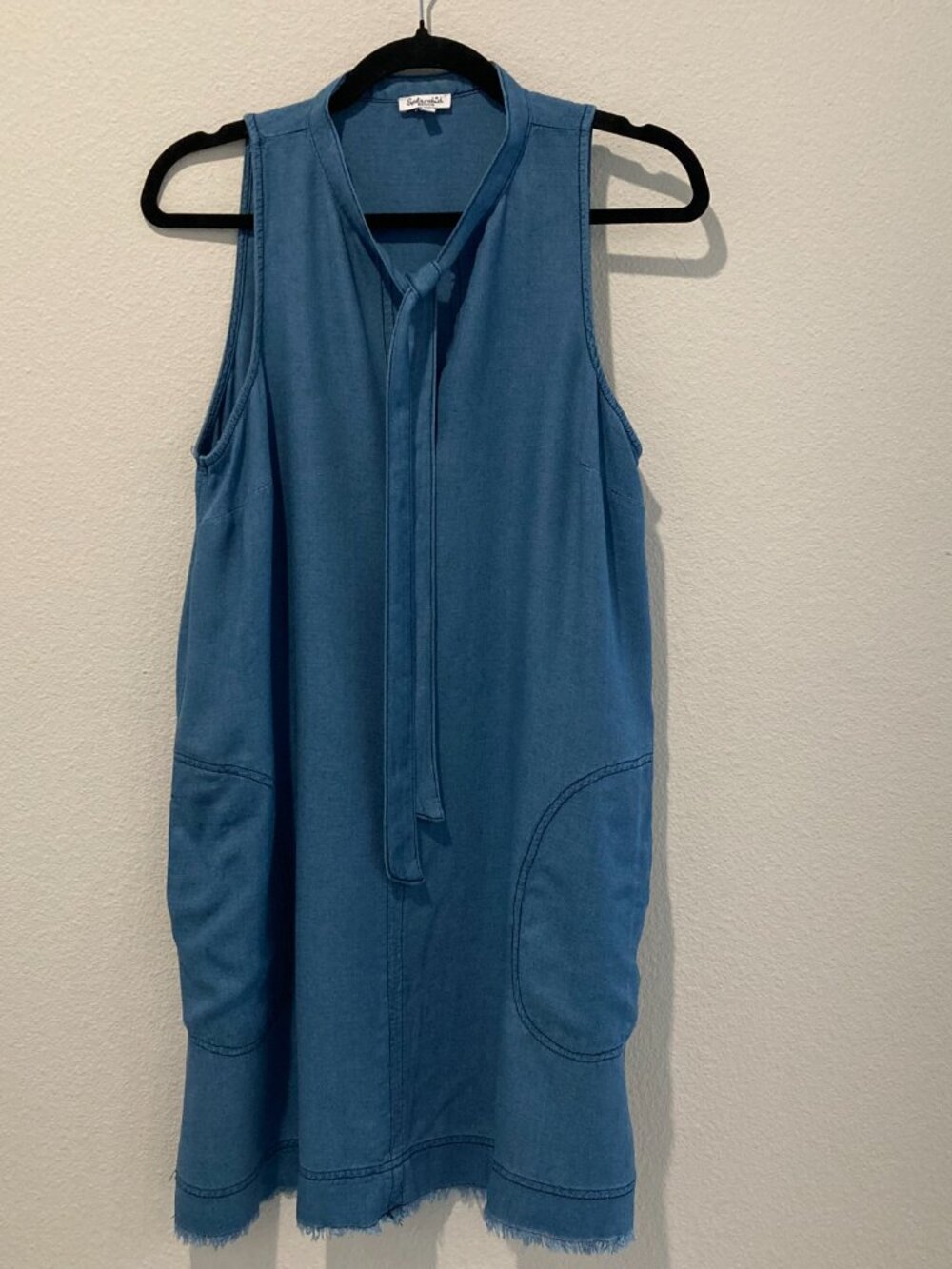 Splendid Blue Sleeveless Tie Neck Chambray Shift Dress - Size M Frayed Hem